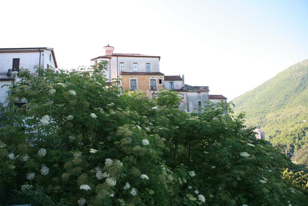 B&B Lo Straniero Rivello Exterior photo