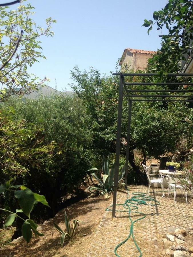 B&B Lo Straniero Rivello Exterior photo